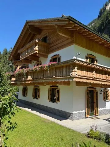 Floite - - Ginzling Apartment